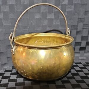 Vintage Brass and Copper Cauldron or Pot with Handle